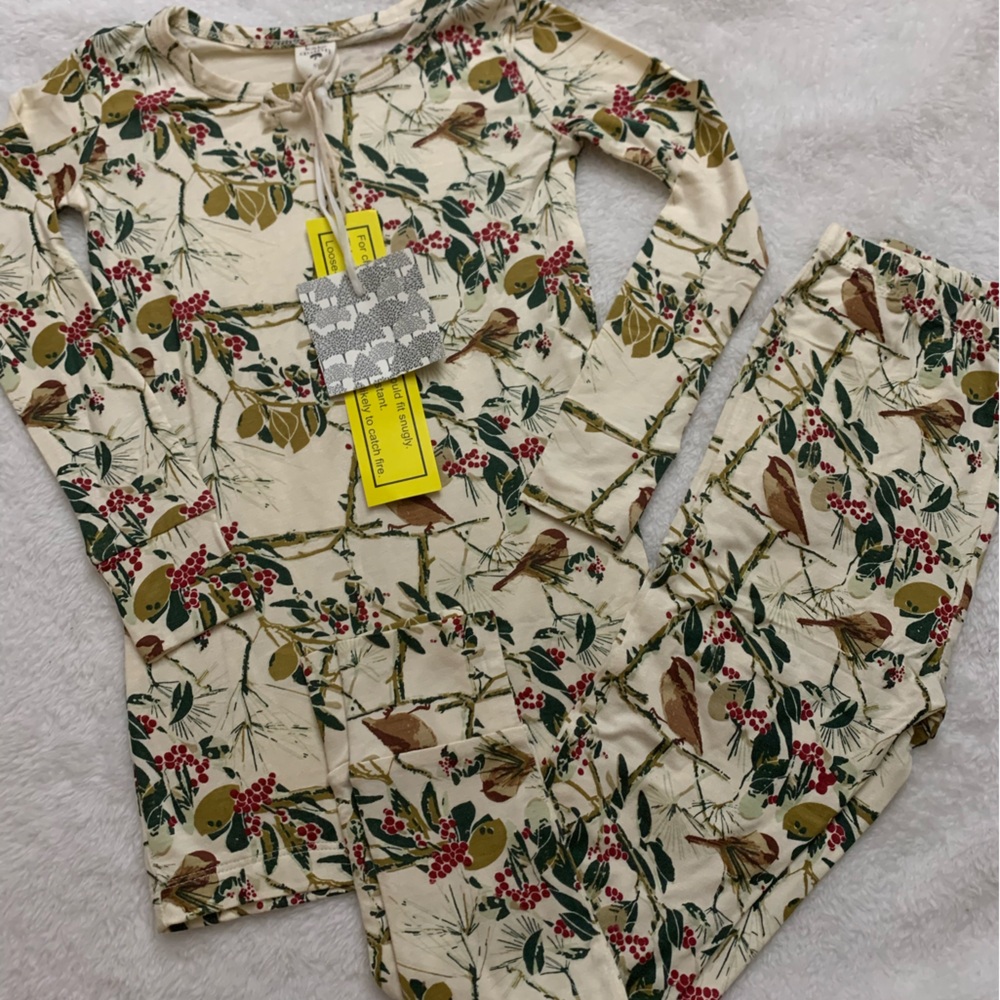 Kate Quinn Bamboo PJ set - size 5 BNWT